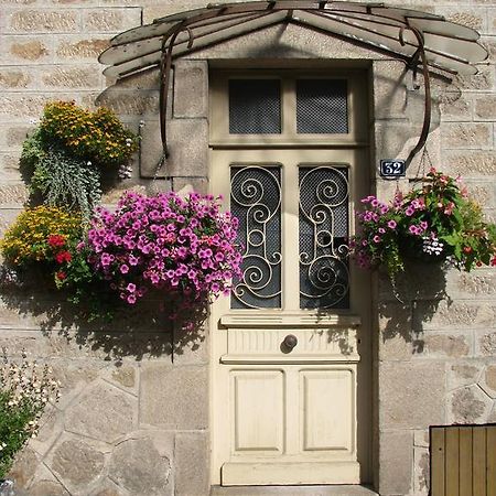 Chambre D'Hotes Des Monedieres Bed & Breakfast Treignac ภายนอก รูปภาพ